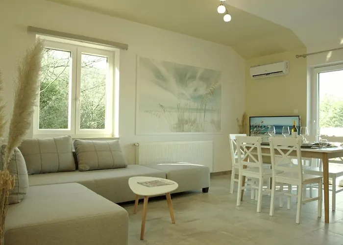 Harbor 2 Apartment