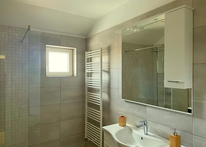 Apartamento Harbor 2 *